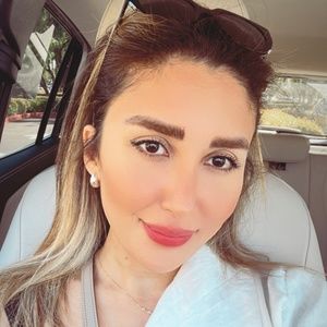 Meet your Posher, Liyan